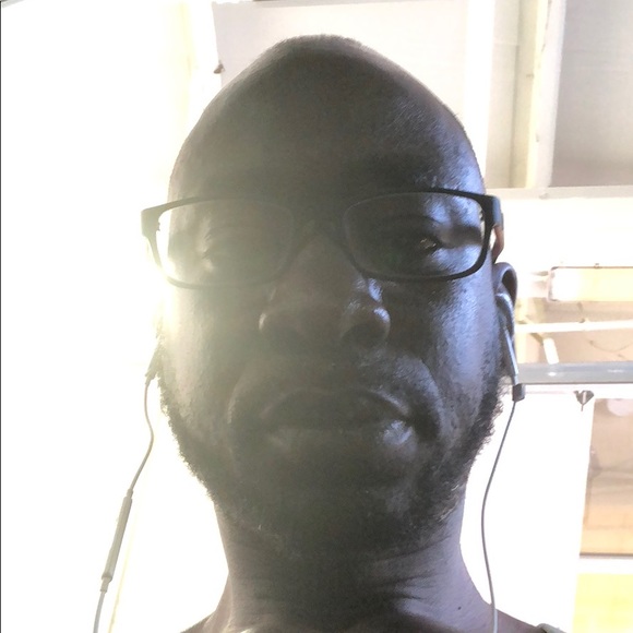 Meet your Posher, Cheikh - Picture 1 of 1